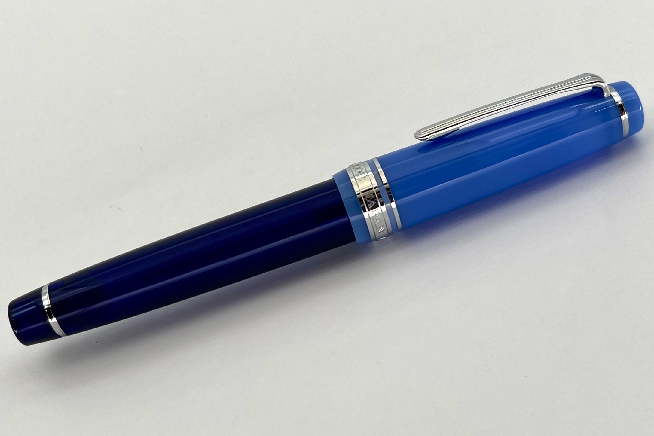 SailorSpecialEditionProfessionalGearTeaTimeFikaCupAndSaucerFountainPen_G